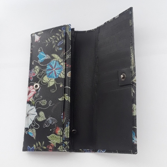 New in box 100% authentic Gucci wallet 274419 - Picture 6 of 8